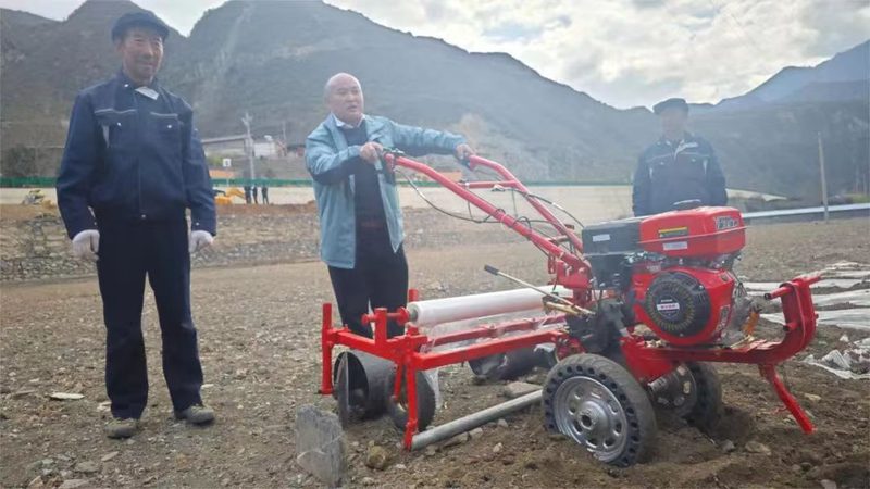 四行插秧机选型要点：避开这些误区，提升作业效率**