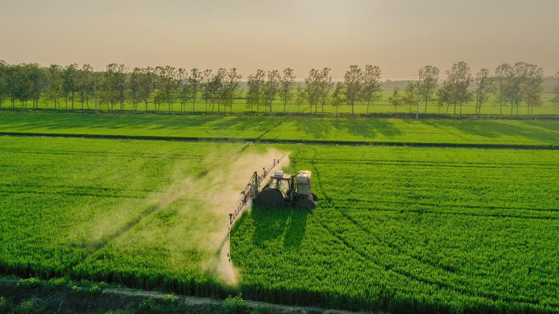 小型联合收割机与微耕机：功能差异与适用场景